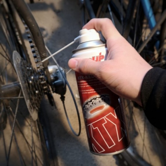 PowerUp KTX Kjedespray på sykkelkjede